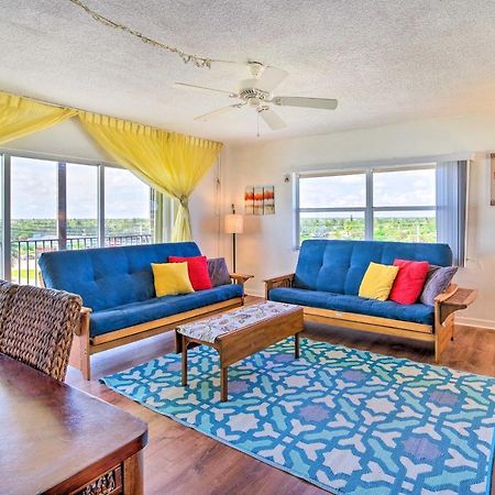 Pet-Friendly Satellite Beach Condo With Balcony! エクステリア 写真