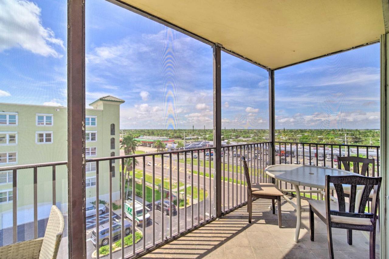 Pet-Friendly Satellite Beach Condo With Balcony! エクステリア 写真