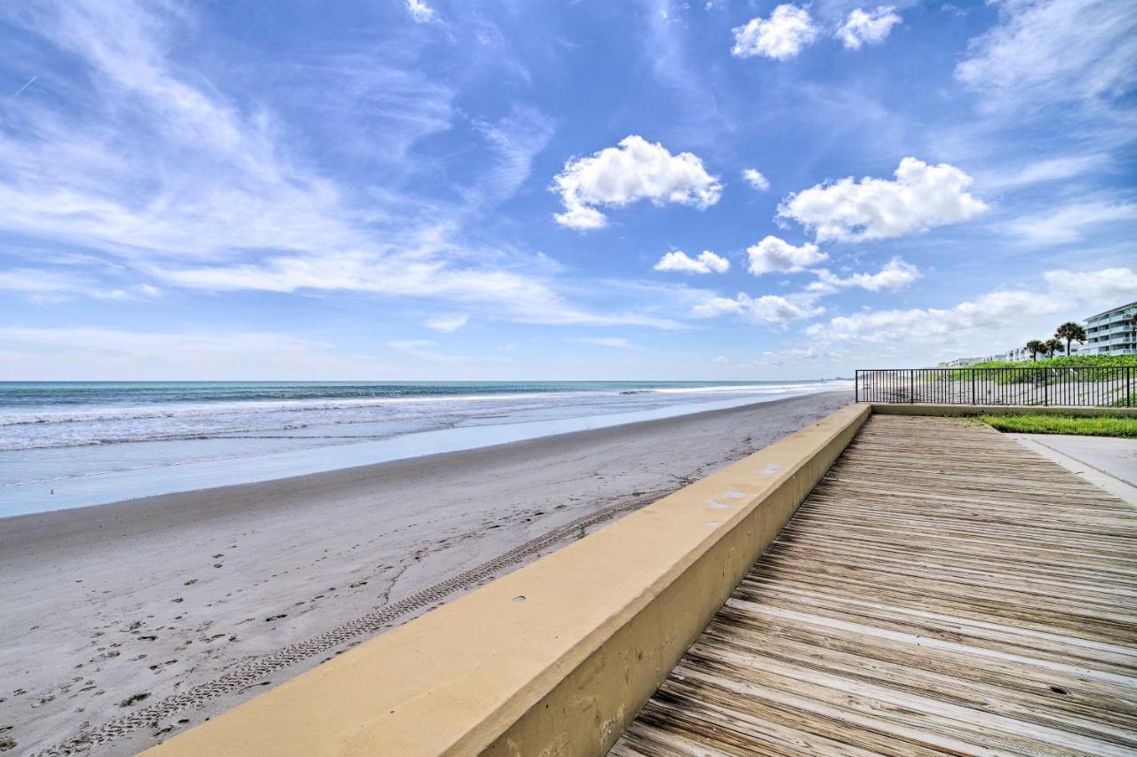 Pet-Friendly Satellite Beach Condo With Balcony! エクステリア 写真